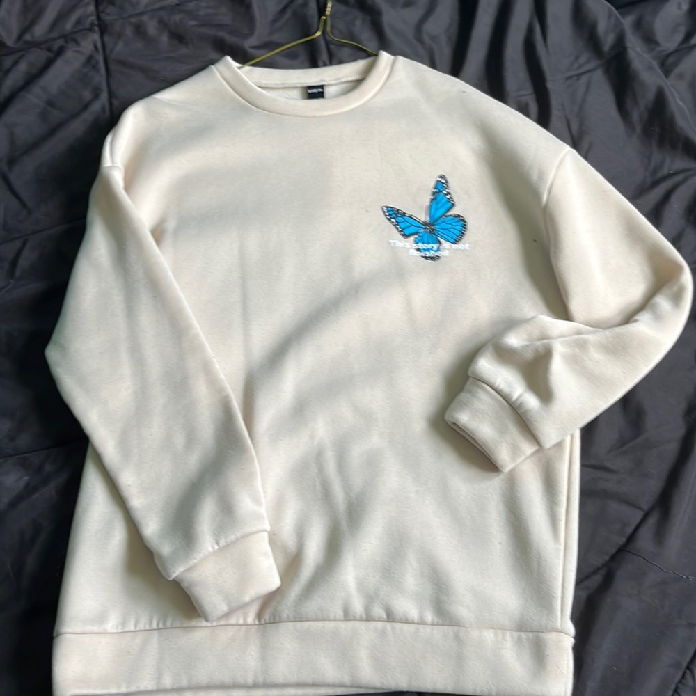 crew neck, i haven't wore it since i got it. It is beautiful